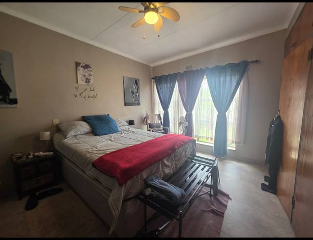 3 BEDROOM HOUSE FOR SALE IN VANDERBIJLPARK SE 6